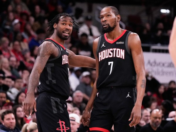 杠杆炒股哪个平台好 KD：伊森要直面负面情绪 要看到外界批评只针对篮球并未涉及家人